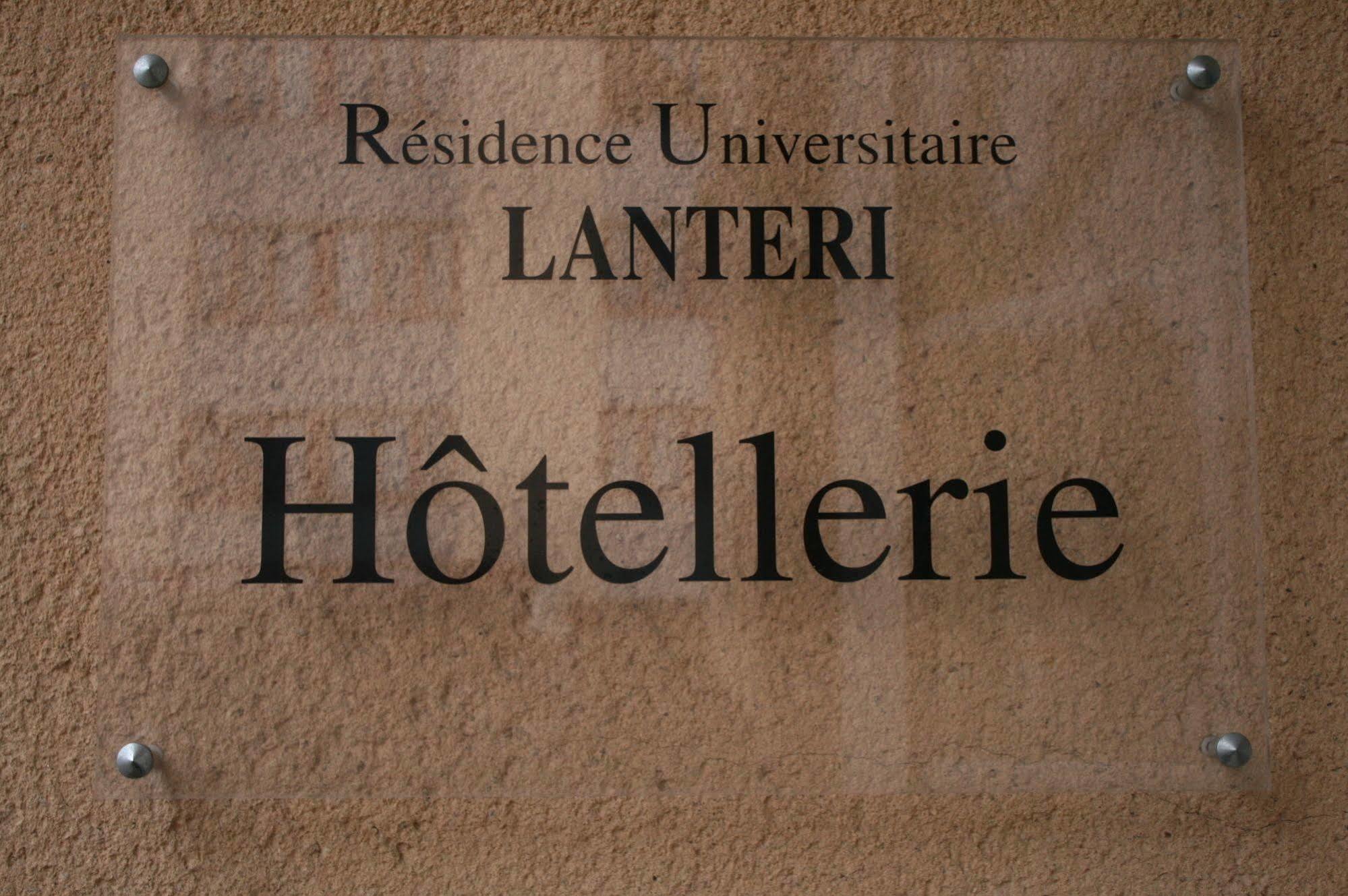 Residence Universitaire Lanteri Фонтене-о-Роз Экстерьер фото